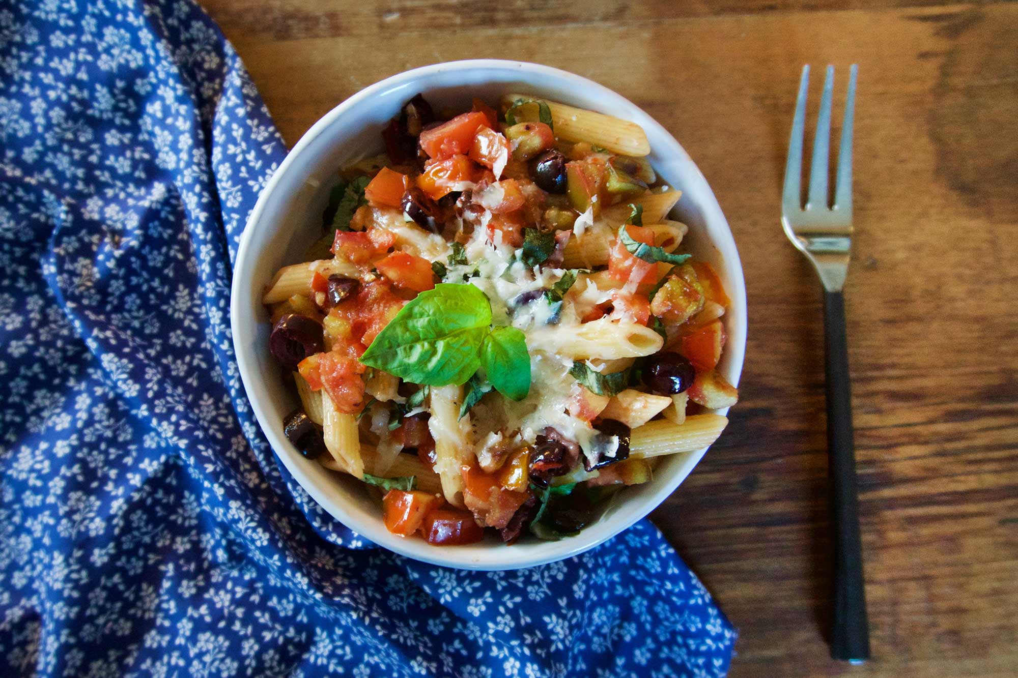 Simple Heirloom Tomato Pasta